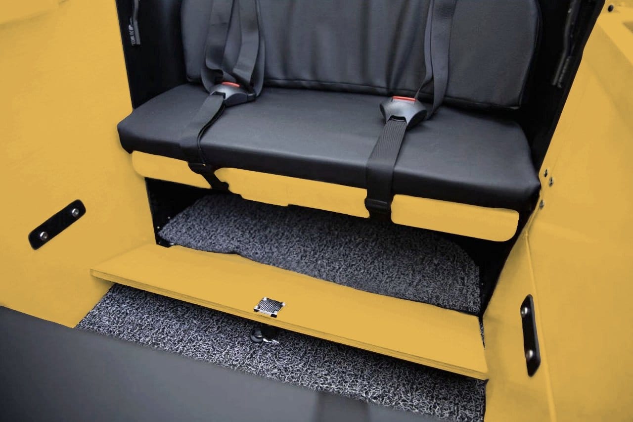 Lockable Storage Compartment + 8/12